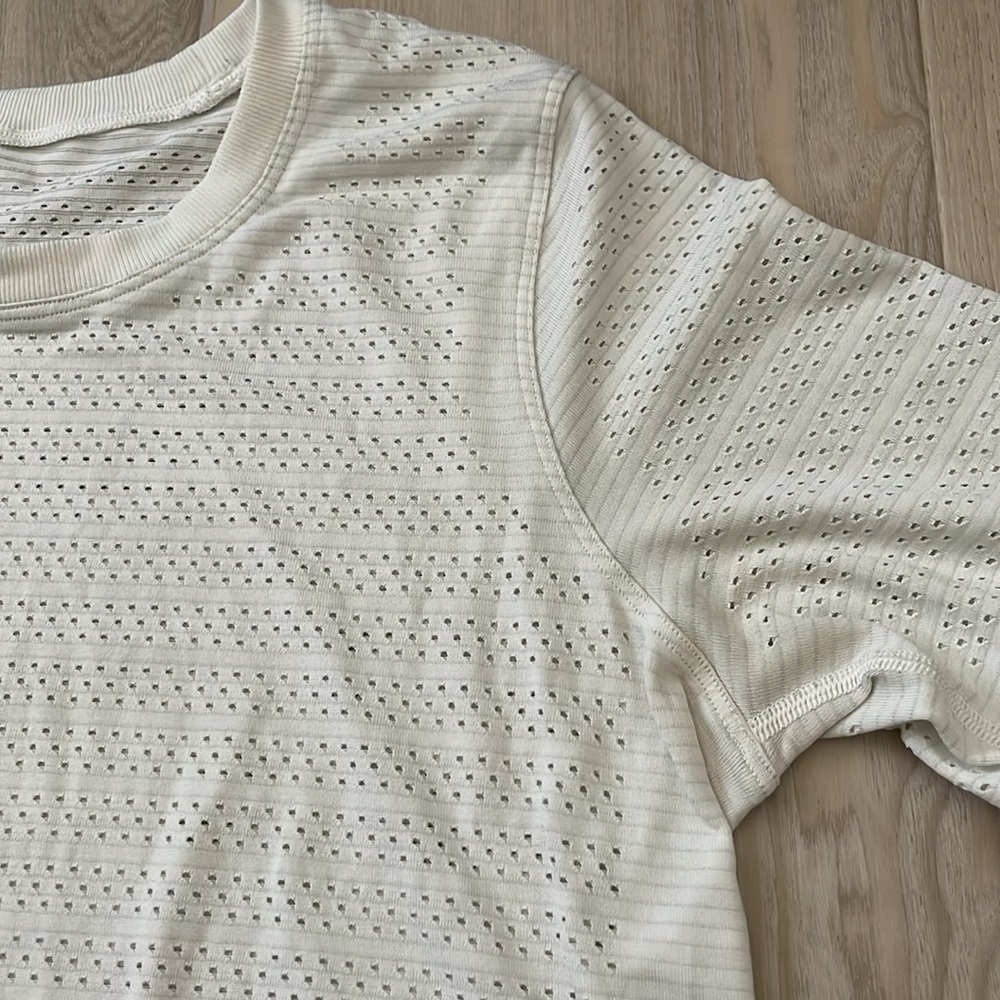 Lululemon Long Sleeve Size 6 - Picture 5 of 8